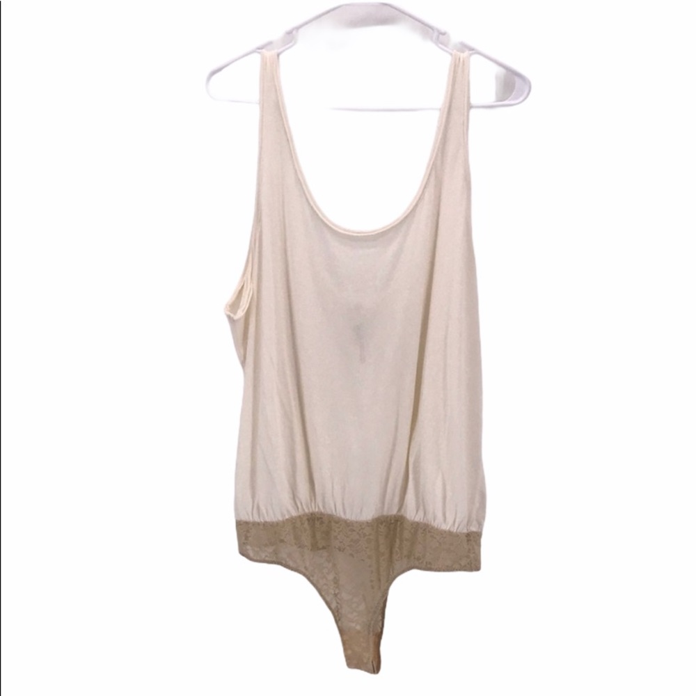 NEW  FREE PEOPLE SYDNEY SLEEVELESS LACE BODYSUIT